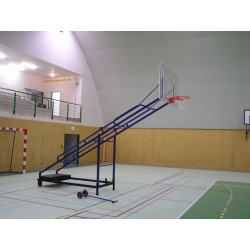 Sklopná basketbalová konstrukce - mobilní, interiér
